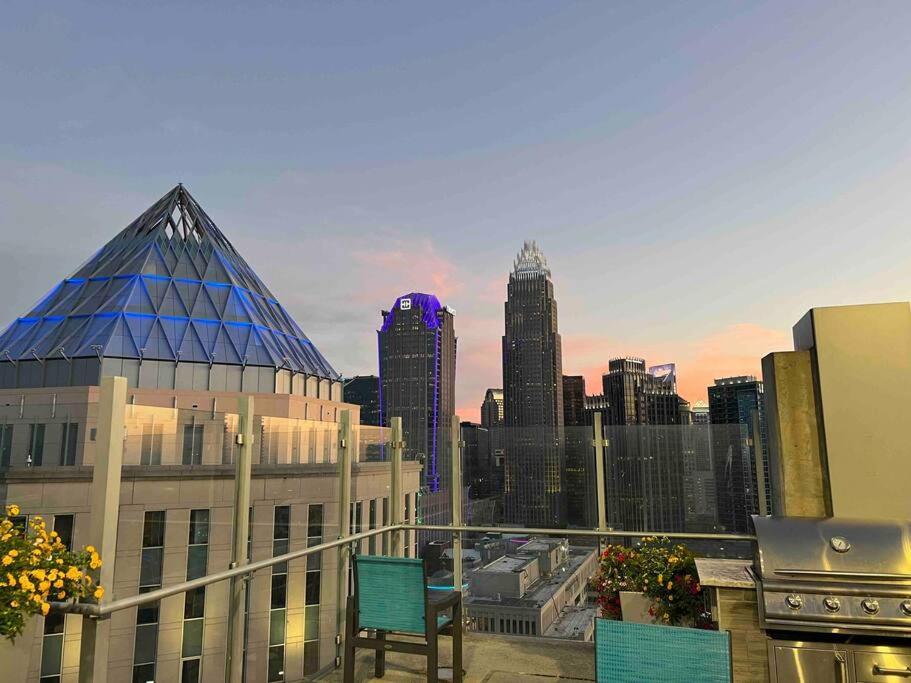 Luxury With Private Balcony And Amazing Views Apartamento